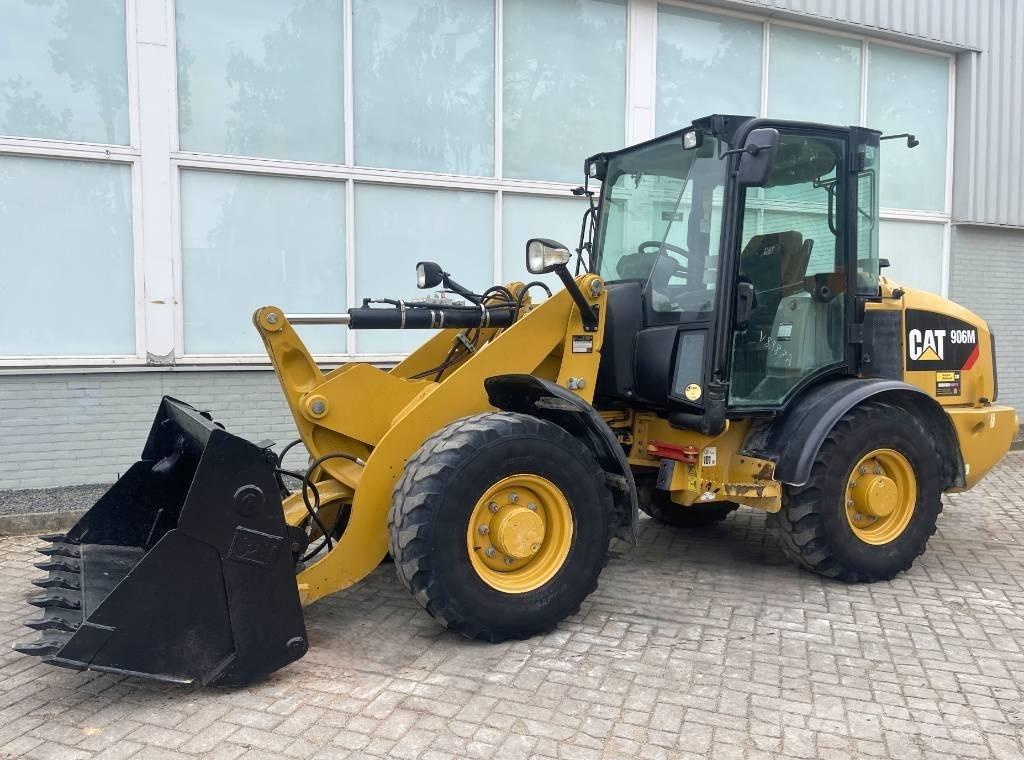 CAT 906 M   2018 ホイールローダー・タイヤショベル