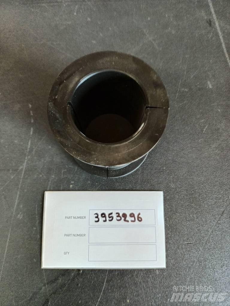Volvo RUBBER 3953296 エンジン