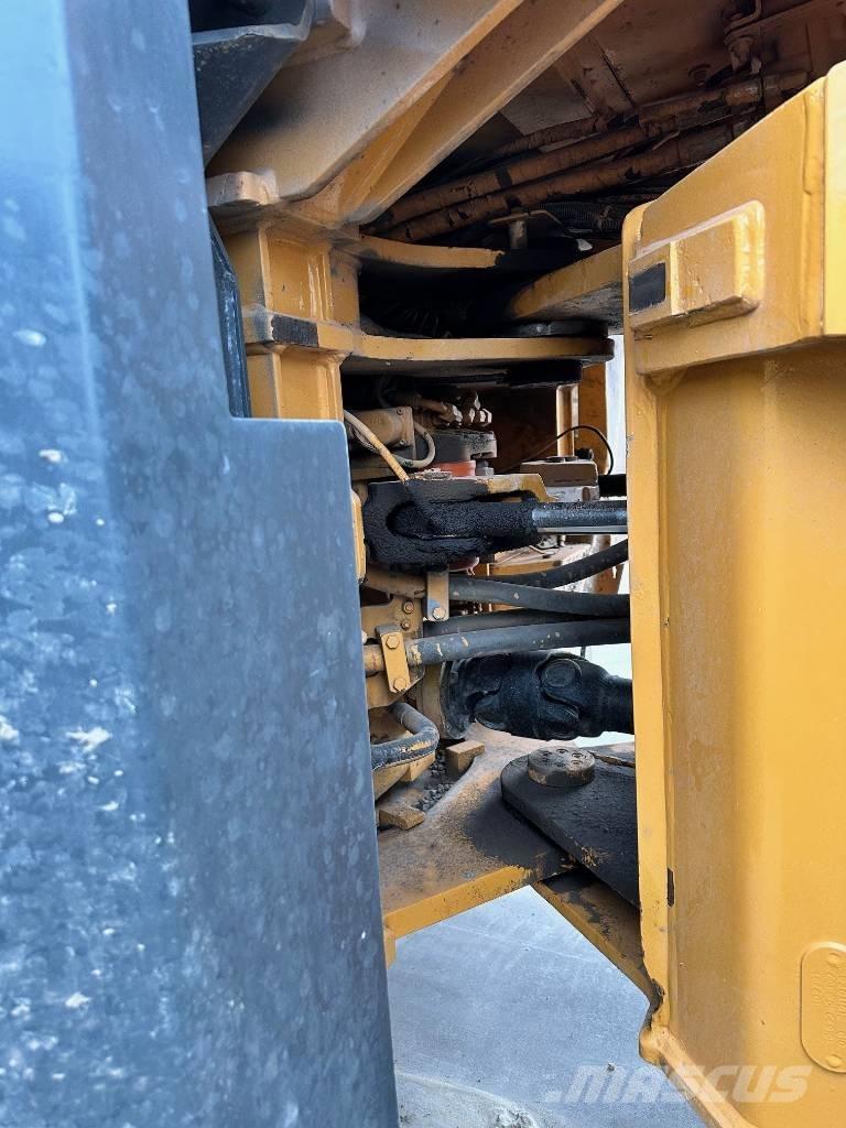 Liebherr L 550 ホイールローダー・タイヤショベル