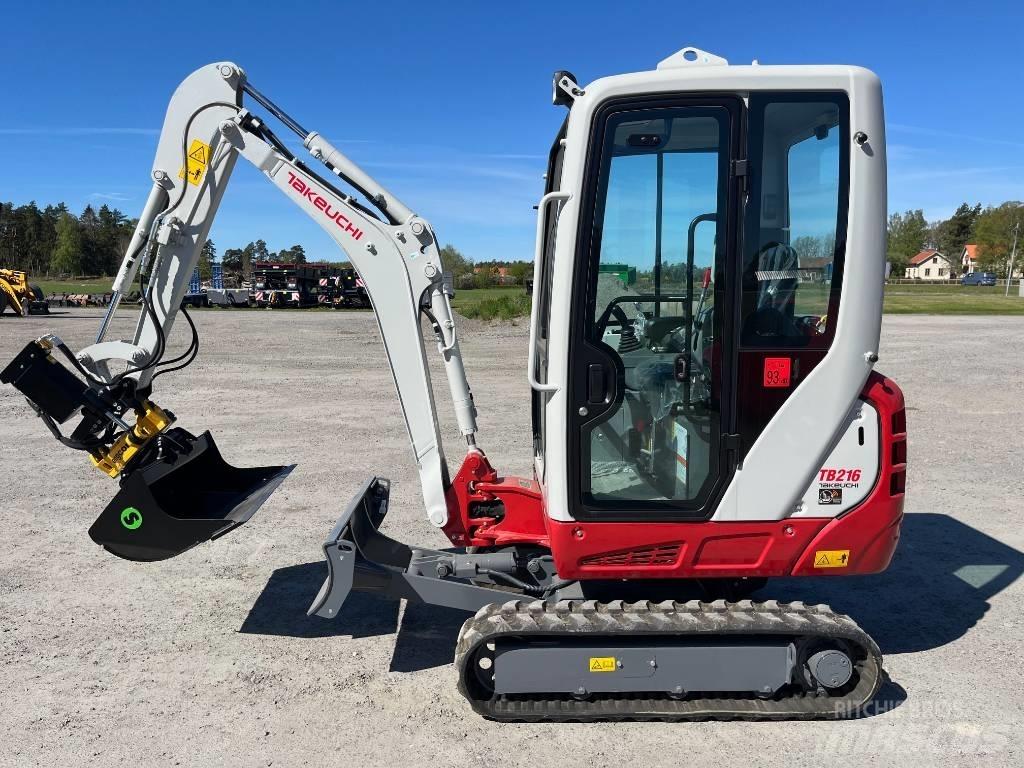 Takeuchi TB 216 A ミニ油圧ショベル 7t以下（ミニユンボ・ミニディガー）