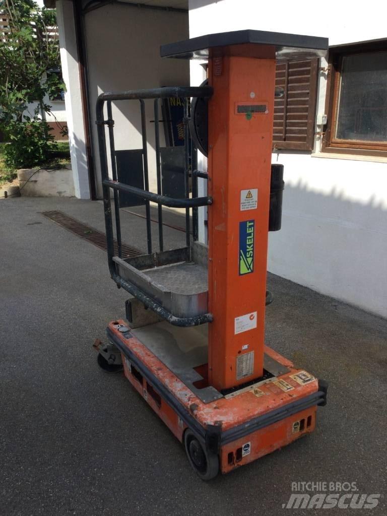 JLG Ecolift 50 垂直昇降型リフト
