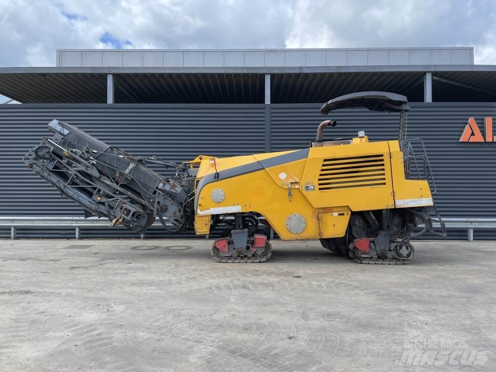 Wirtgen W 100 F アスファルトコールドミリングマシーン