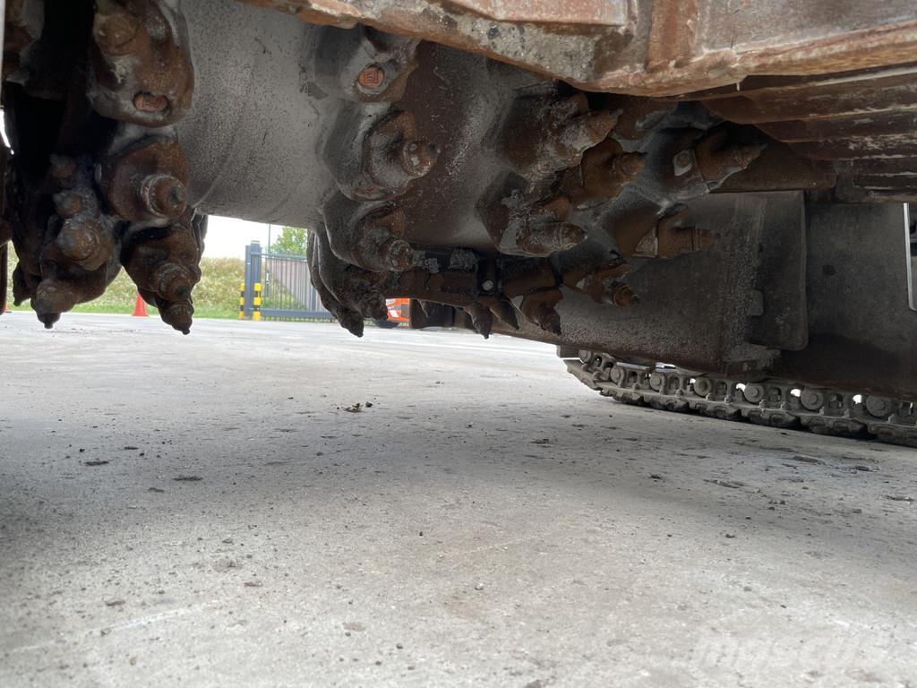 Wirtgen W 100 F アスファルトコールドミリングマシーン