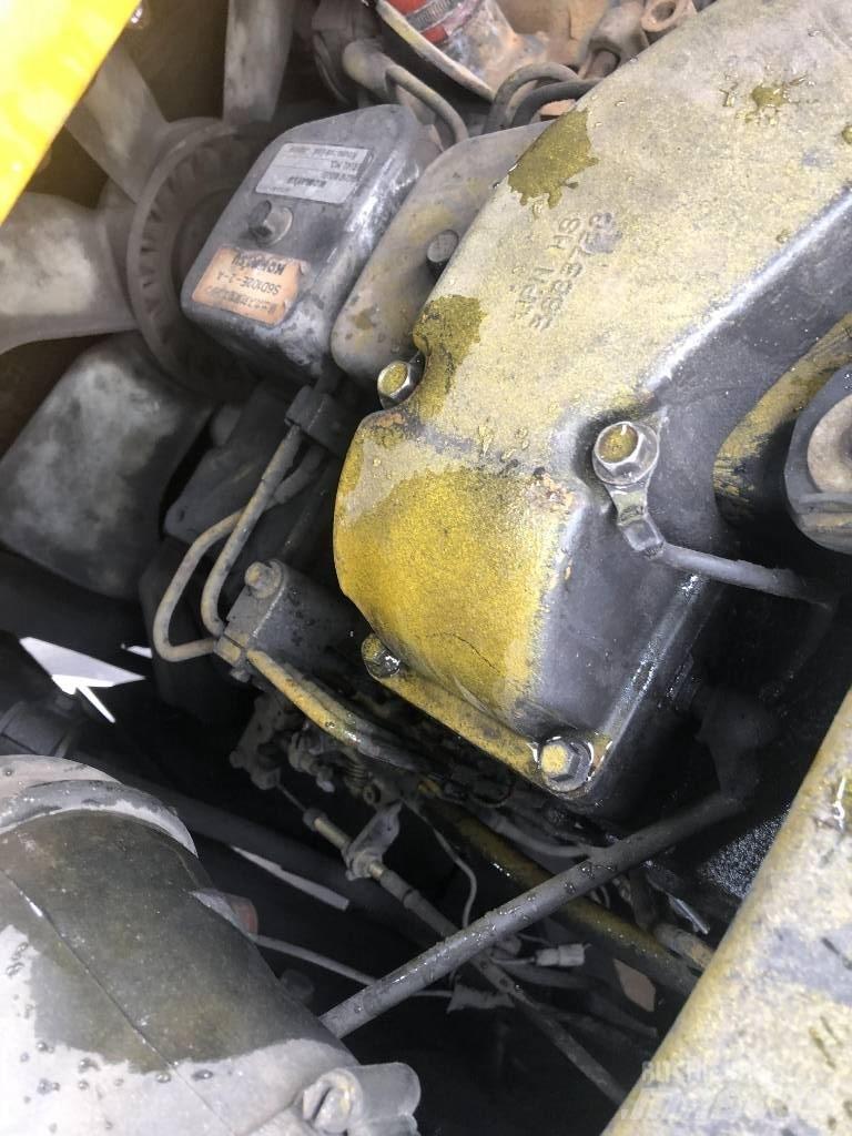 Komatsu 7 Ton ディーゼル・軽油