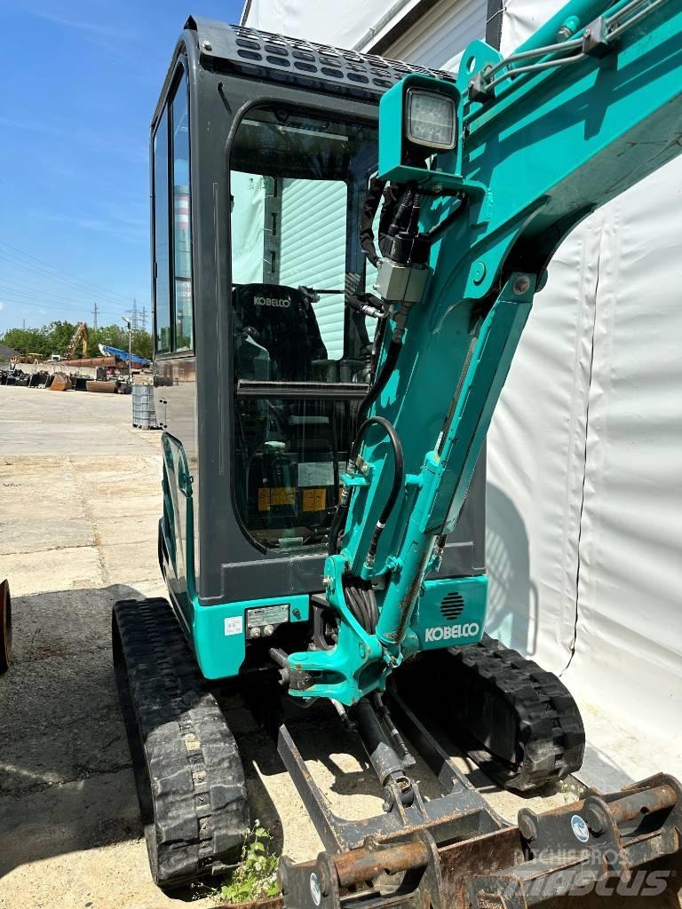 Kobelco SK17SR-3E ミニ油圧ショベル 7t以下（ミニユンボ・ミニディガー）