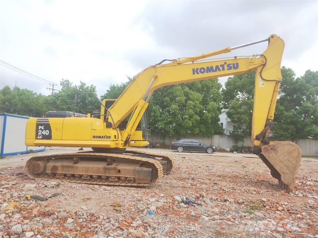 Komatsu PC 240 LC-8 大型油圧ショベル12t以上（パワーショベル・ユンボ）