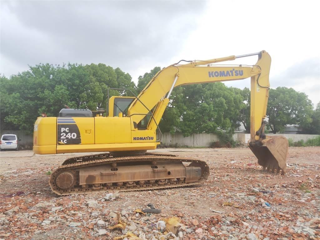 Komatsu PC 240 LC-8 大型油圧ショベル12t以上（パワーショベル・ユンボ）