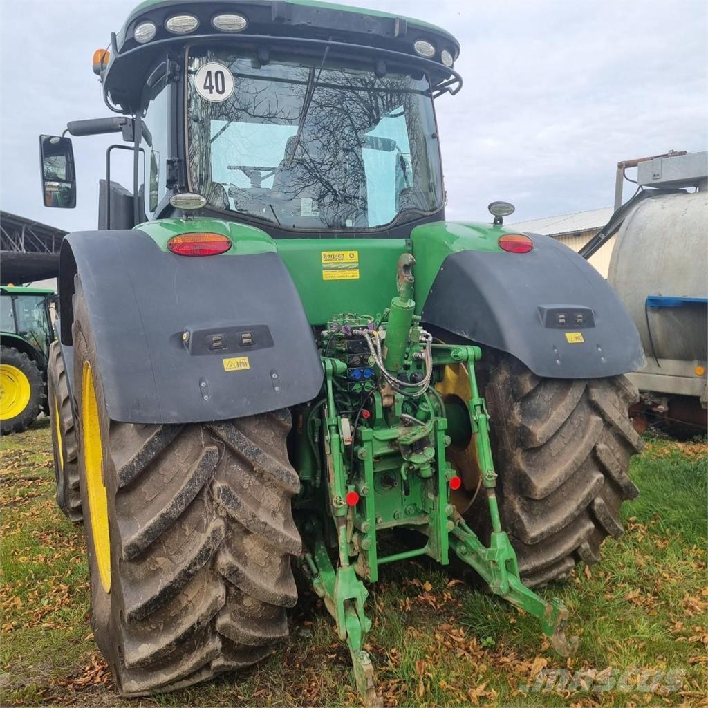 John Deere 7310 R トラクター