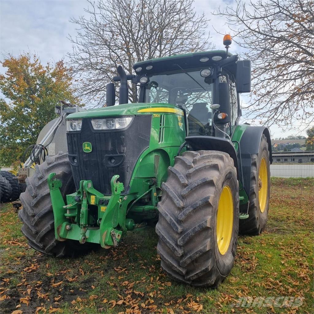 John Deere 7310 R トラクター