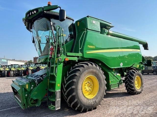 John Deere T660 i コンバイン