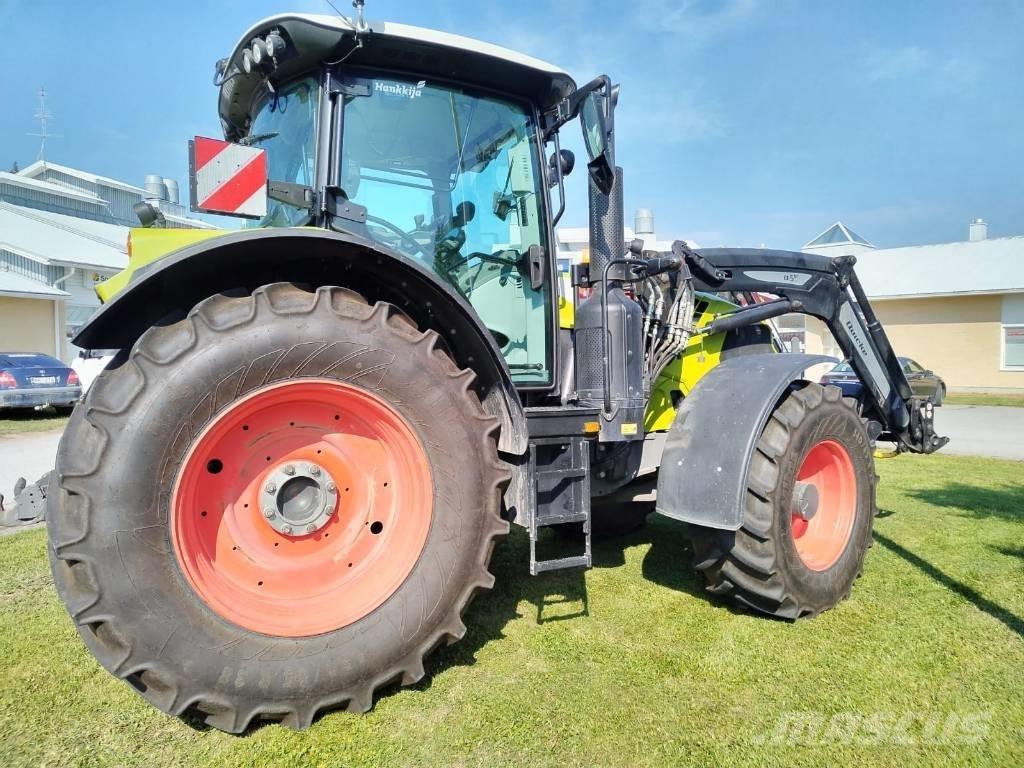 CLAAS Arion 650 トラクター