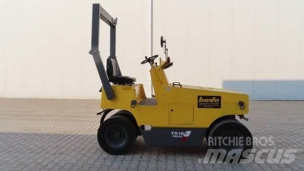 Sakai TS 160 タイヤローラ