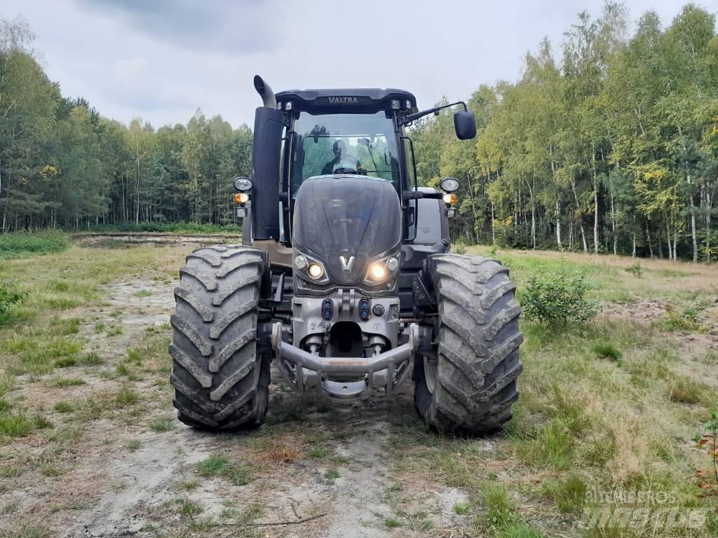 Valtra S 354 トラクター