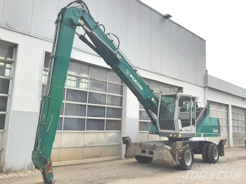Fuchs MHL 335 E 廃棄物／工業産廃処理機