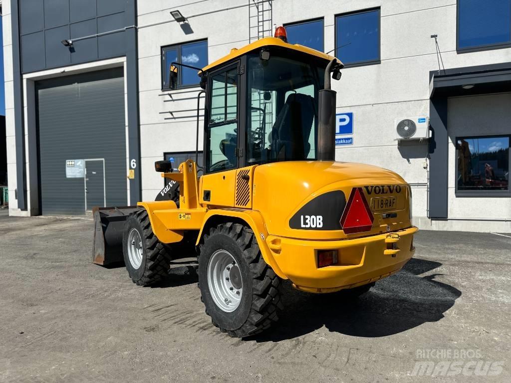 Volvo L 30 B ホイールローダー・タイヤショベル