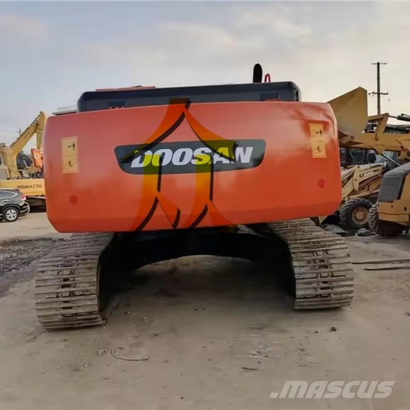 Doosan DH 300 LC-7 大型油圧ショベル12t以上（パワーショベル・ユンボ）