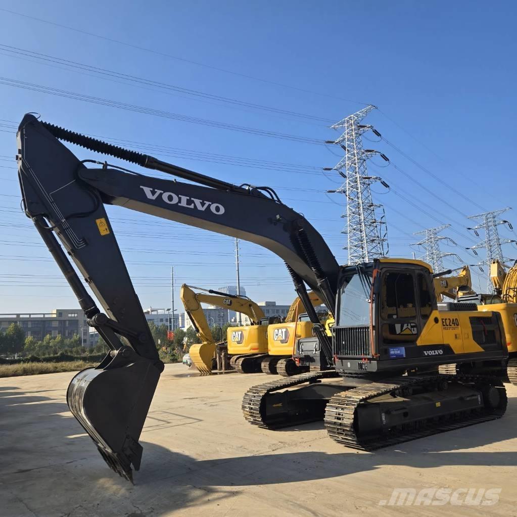 Volvo EC 240 大型油圧ショベル12t以上（パワーショベル・ユンボ）