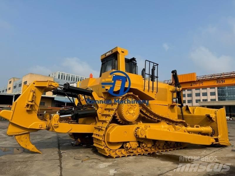 CAT D 10 R ブルドーザー