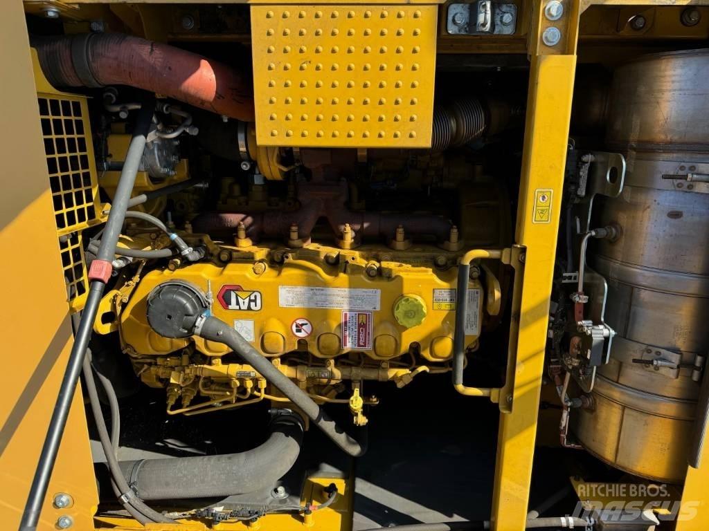 CAT 336 大型油圧ショベル12t以上（パワーショベル・ユンボ）