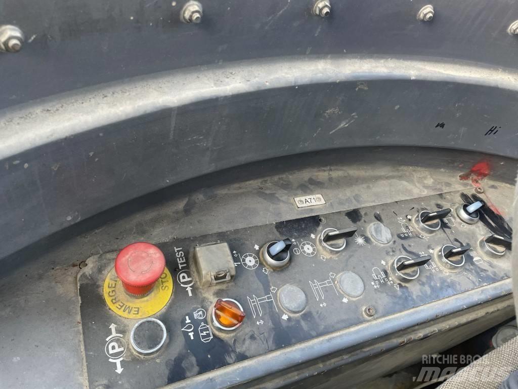 Atlas Copco L 2 C 水平掘削リグ