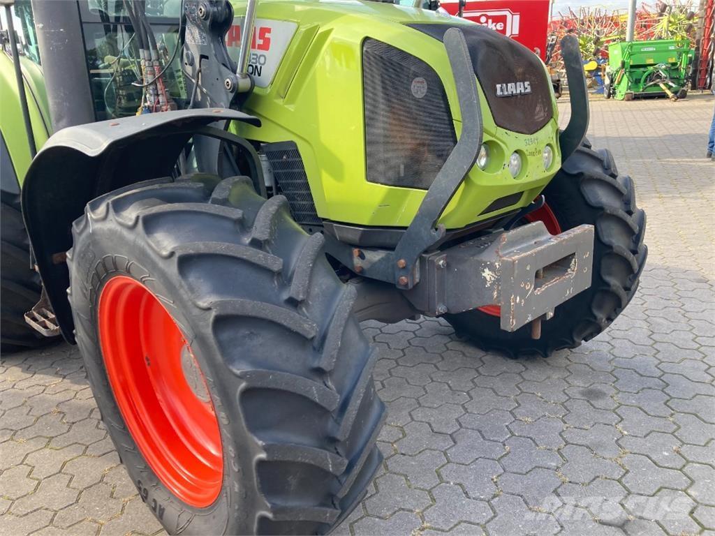 CLAAS Arion 430 トラクター