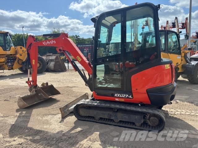 Kubota KX 027 ミニ油圧ショベル 7t以下（ミニユンボ・ミニディガー）