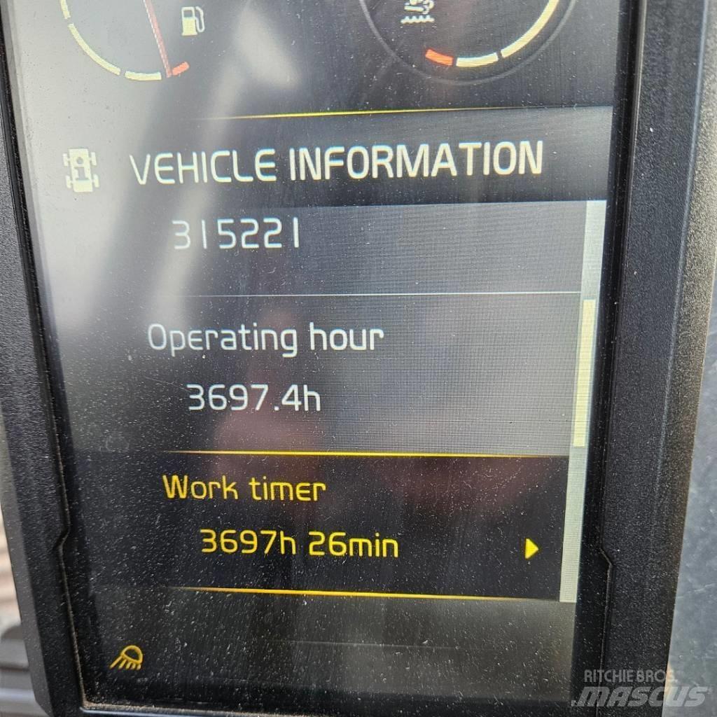 Volvo ECR 235 EL 大型油圧ショベル12t以上（パワーショベル・ユンボ）
