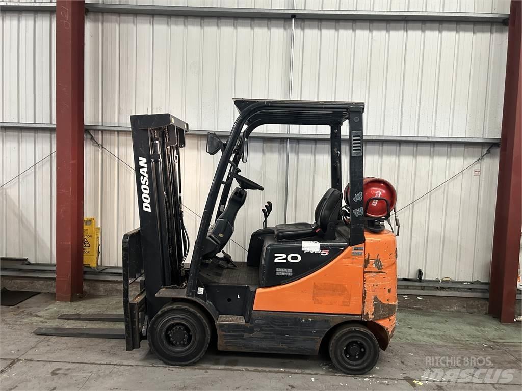 Doosan G20SC-5 LPGフォークリフト