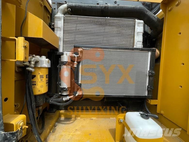 CAT 320 D GC 大型油圧ショベル12t以上（パワーショベル・ユンボ）