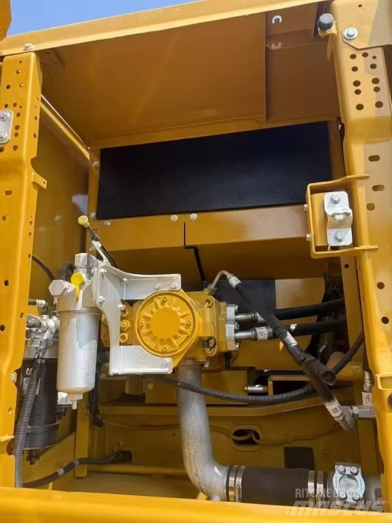CAT 330GC 大型油圧ショベル12t以上（パワーショベル・ユンボ）