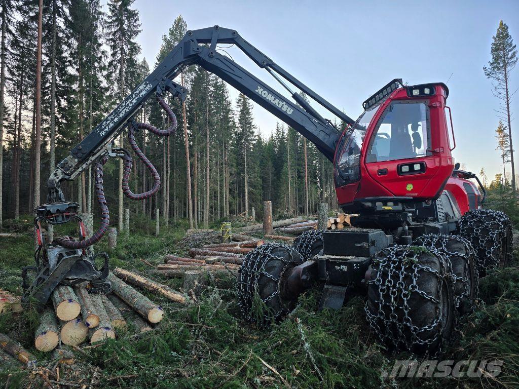 Komatsu 901 ハーベスター
