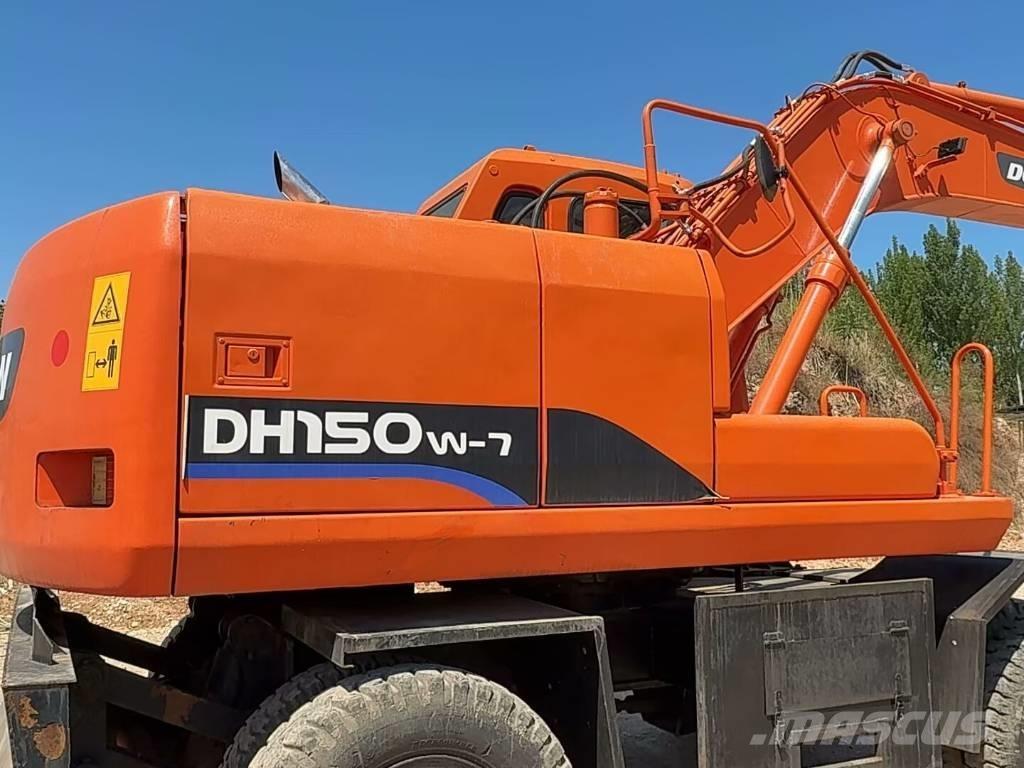 Doosan DH150 W-7 ホイール式油圧ショベル（パワーショベル・ユンボ・バックホー）