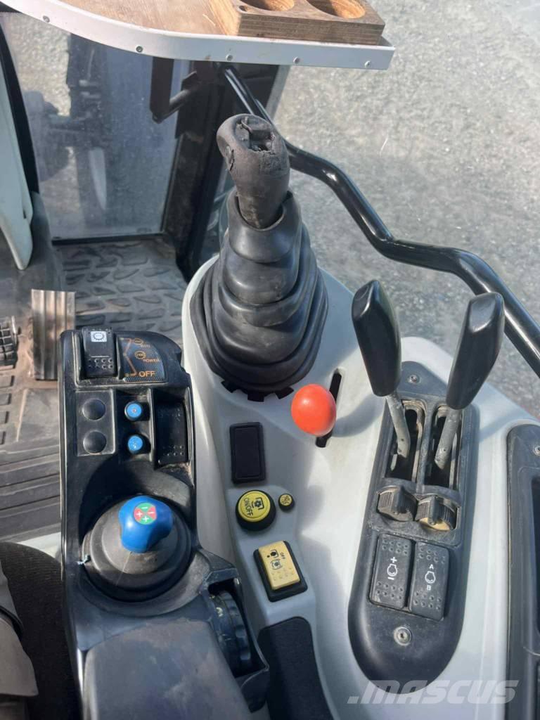 Massey Ferguson 6485 トラクター