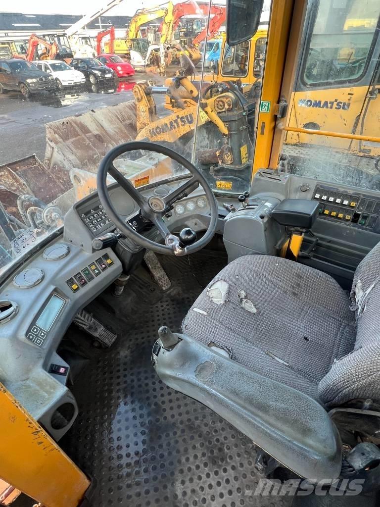 Volvo L 120 C ホイールローダー・タイヤショベル