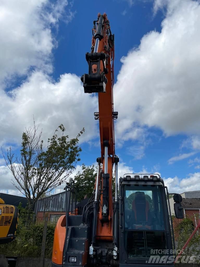Doosan DX 140 LCR 大型油圧ショベル12t以上（パワーショベル・ユンボ）