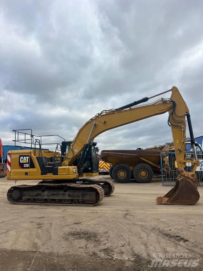 CAT 320 大型油圧ショベル12t以上（パワーショベル・ユンボ）