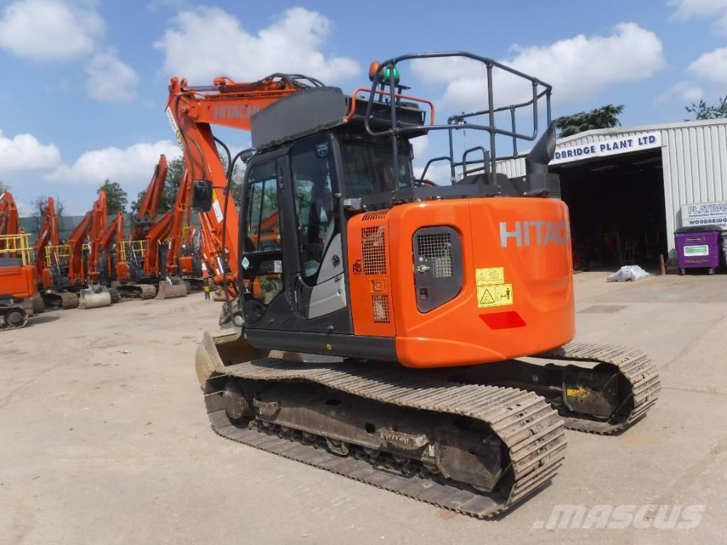 Hitachi ZX 135 US-6 大型油圧ショベル12t以上（パワーショベル・ユンボ）
