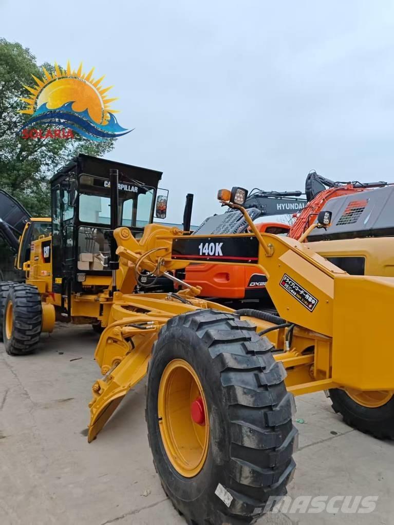 CAT 140 K モーターグレーダー
