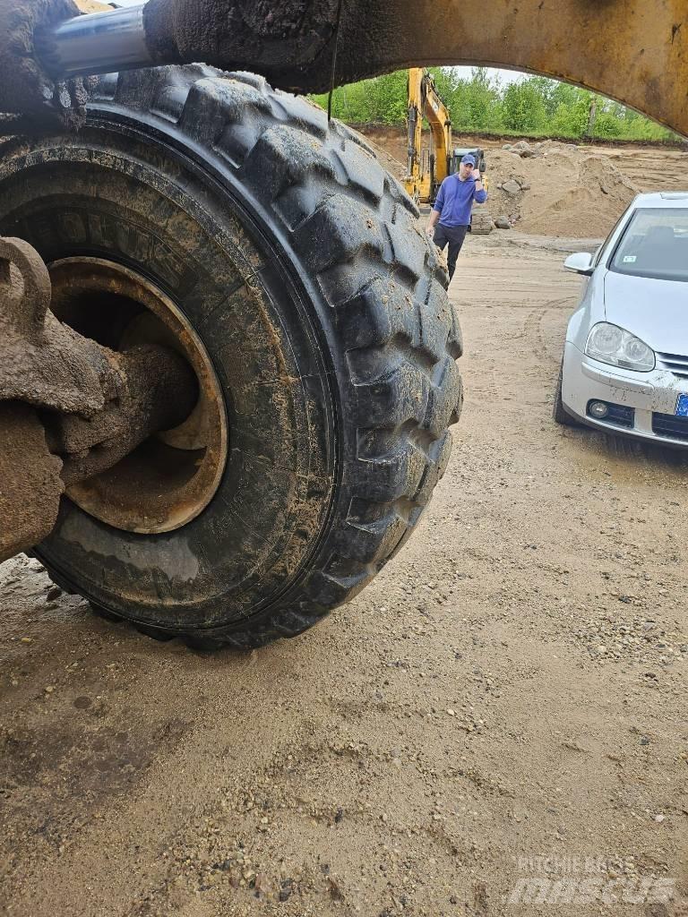 Komatsu WA 470 ホイールローダー・タイヤショベル