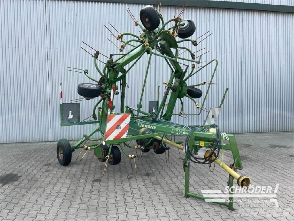 Krone KWT 7.70/6X7 テッダー・テッダーレーキ