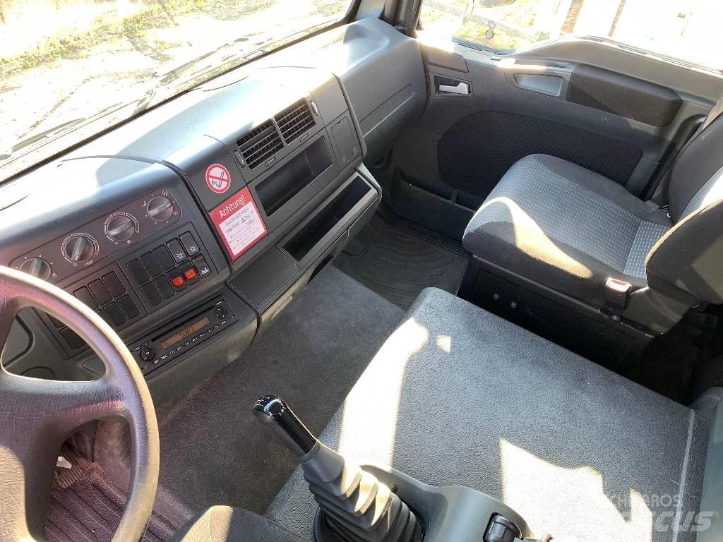 Ruthmann T 330 トラック高所作業車
