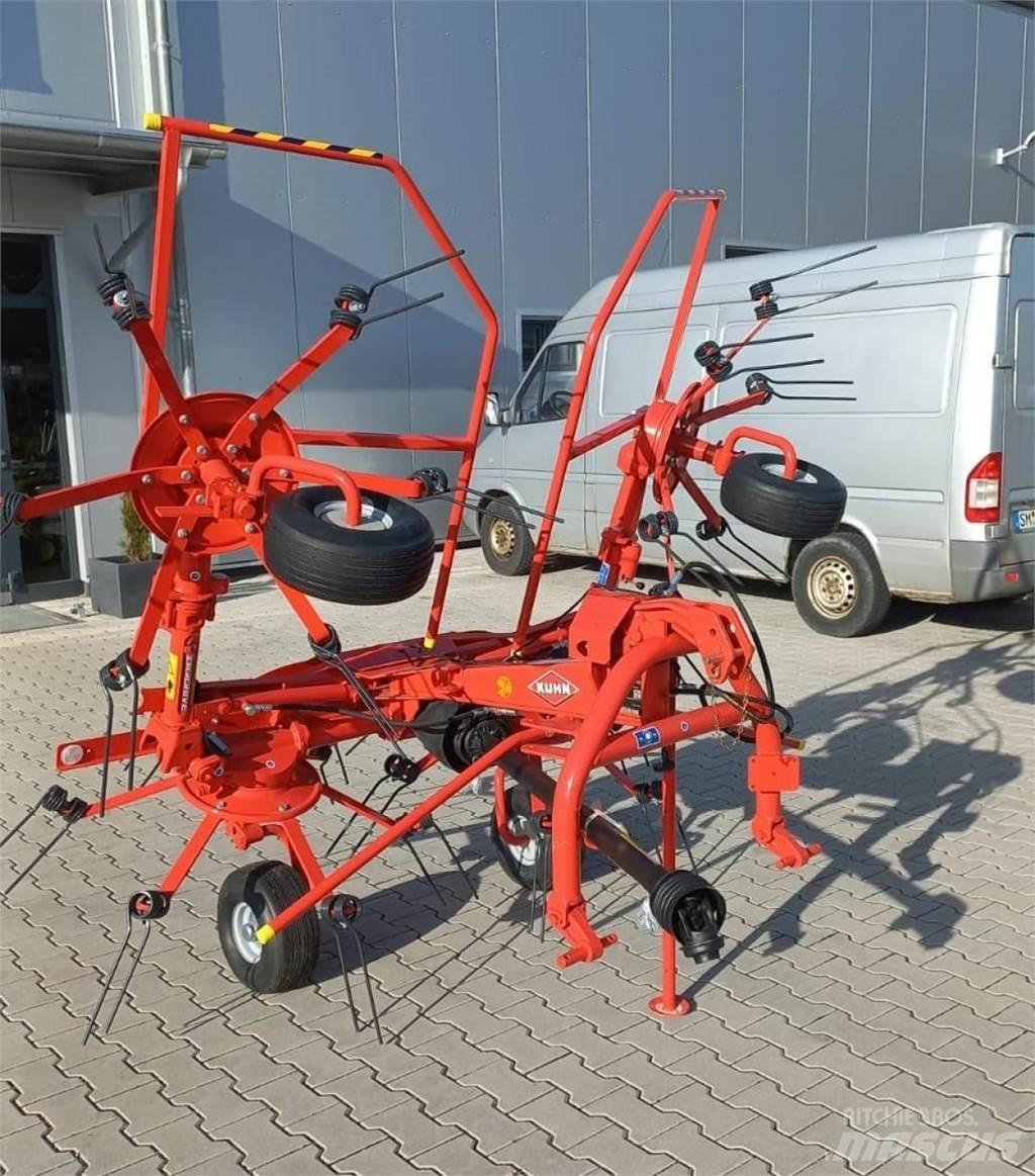 Kuhn GF 422 テッダー・テッダーレーキ