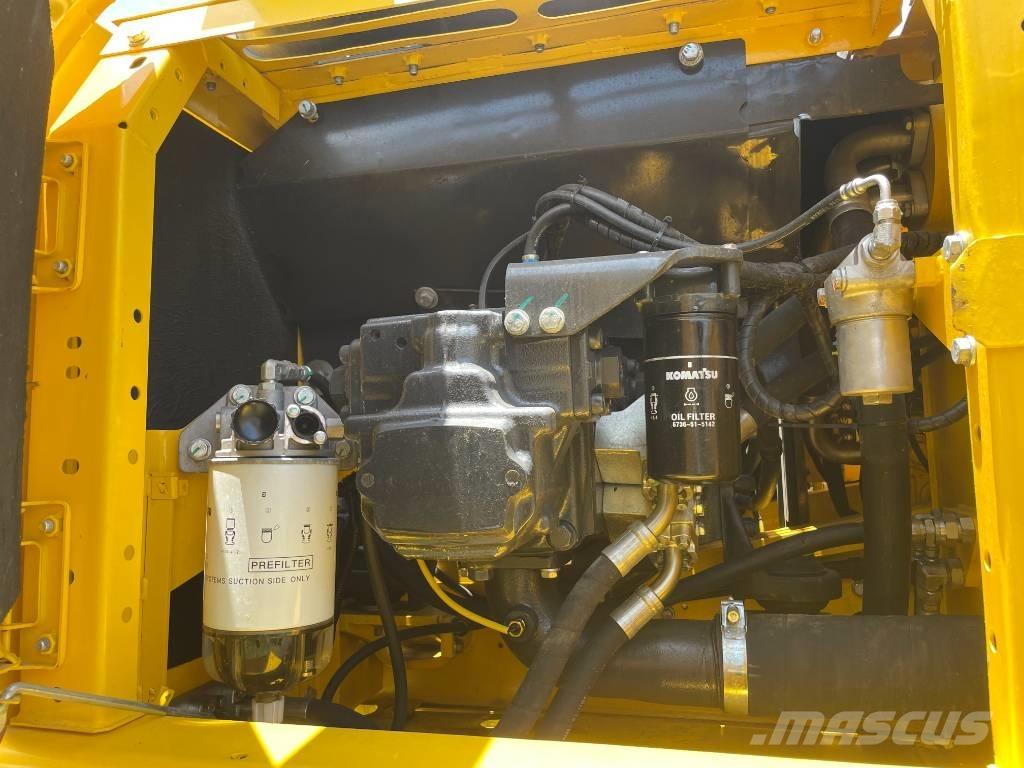 Komatsu PC 220 大型油圧ショベル12t以上（パワーショベル・ユンボ）