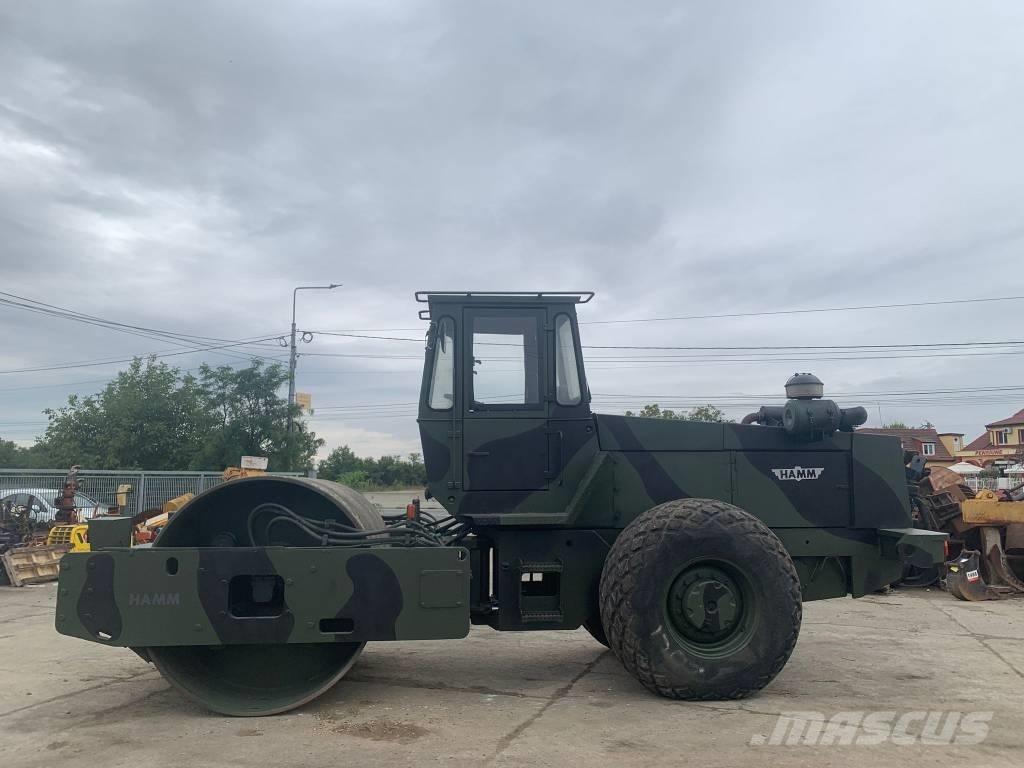 Hamm 2510 SD ARMY 振動ローラ