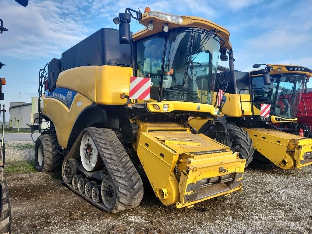 New Holland CR 9090 コンバイン