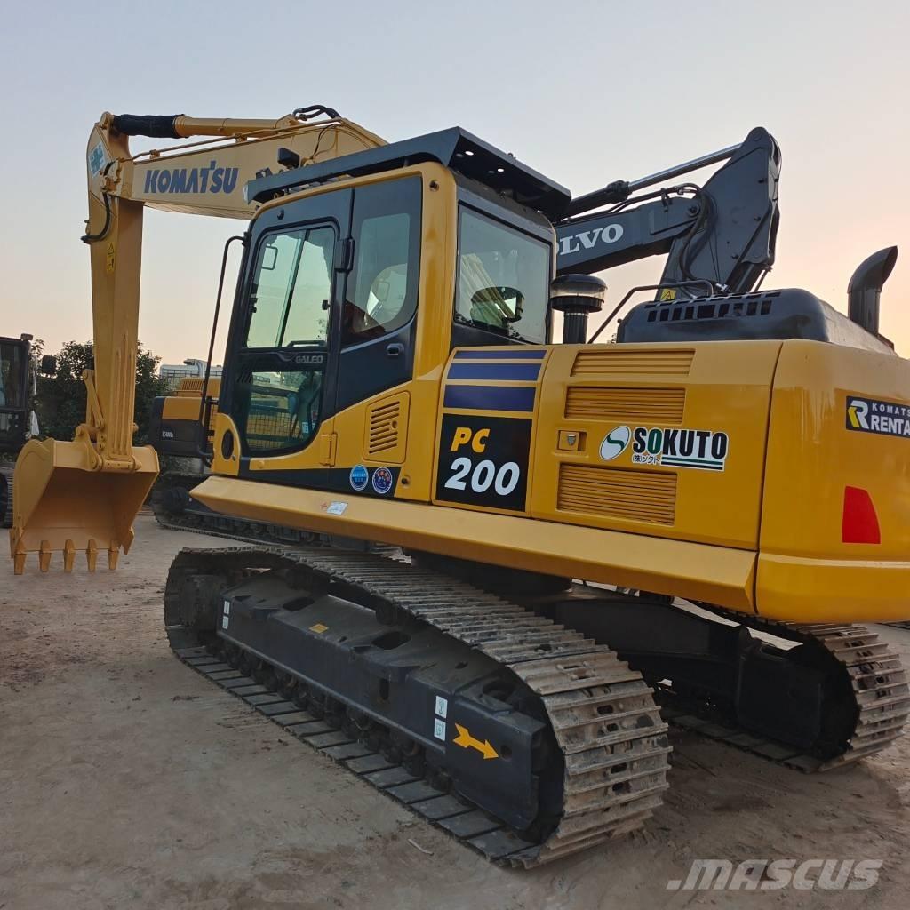 Komatsu PC 200-8 大型油圧ショベル12t以上（パワーショベル・ユンボ）
