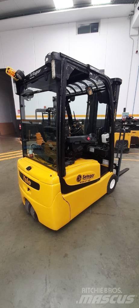 Yale ERP 16 VT MWB バッテリーフォークリフト