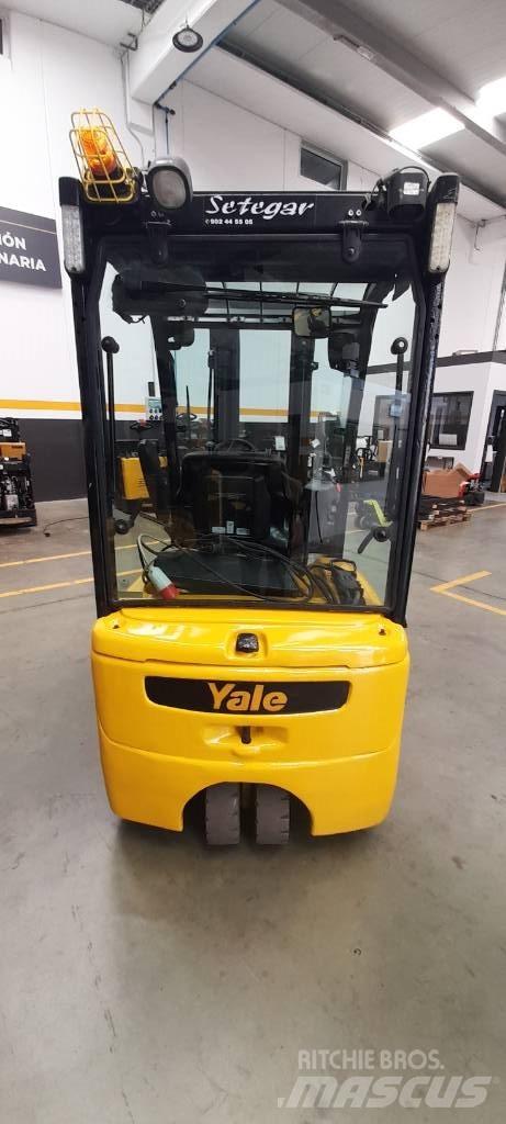 Yale ERP 16 VT MWB バッテリーフォークリフト