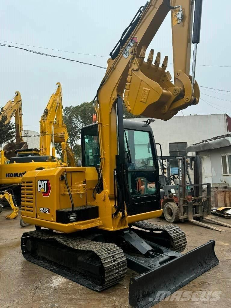 CAT 305.5E2 ミニ油圧ショベル 7t以下（ミニユンボ・ミニディガー）