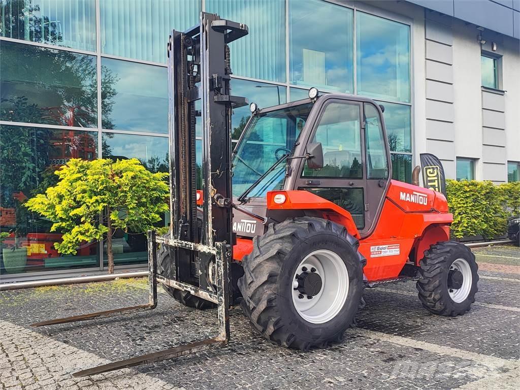 Manitou M26-4 ラフターテレントラック